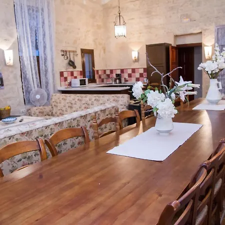 Casa rural Viña Santa Petronila